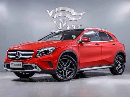 奔驰GLA 2015款 GLA 220 4MATIC 时尚型