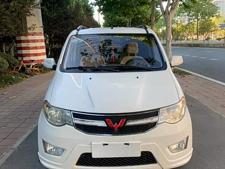 五菱宏光 2014款 1.5L S标准型
