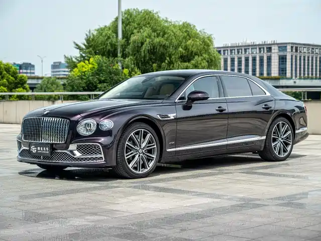 BENTLEY FLYING 2020
