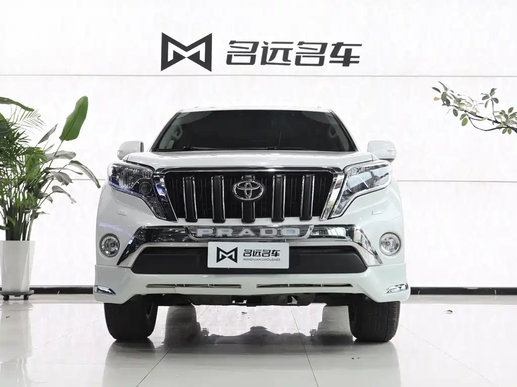 Toyota Land Cruiser Prado 2010 2.7L AT Luxury