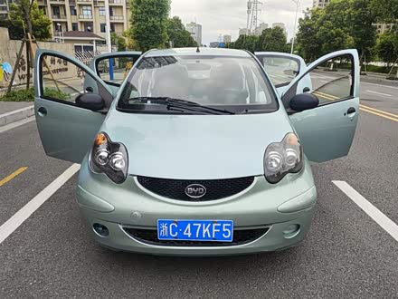 比亚迪F0 2013款 1.0L AMT 悦酷型