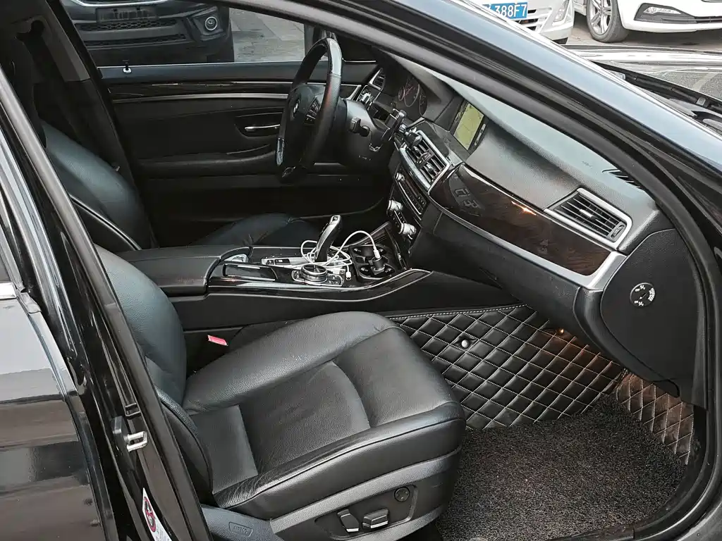 BMW 5 Series 5 2013 525Li Luxury