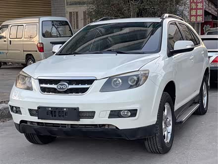 比亚迪S6 2012款 2.0L 手动尊贵型