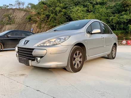 标致307 2010款 三厢 1.6L 手动舒适版