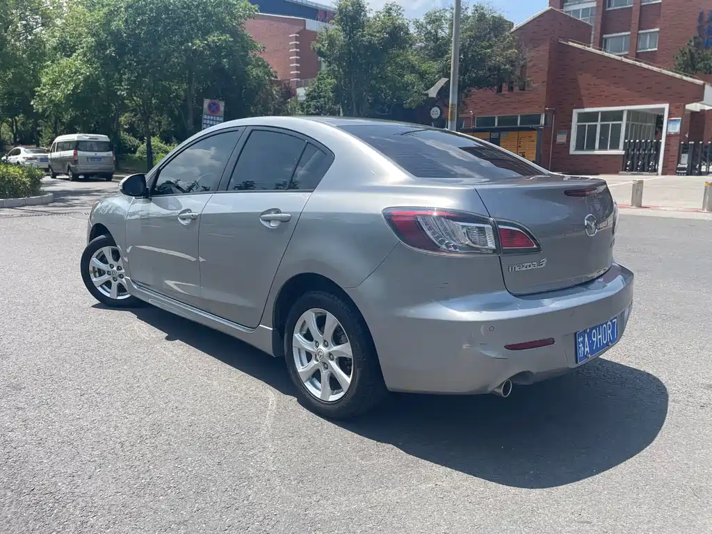 MAZDA 3 STAR CHENG