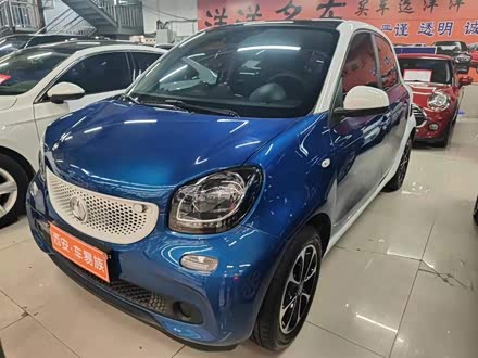smart forfour 2016款 1.0L 52千瓦激情版