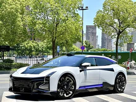 高合HiPhi Z 2023款 四座版