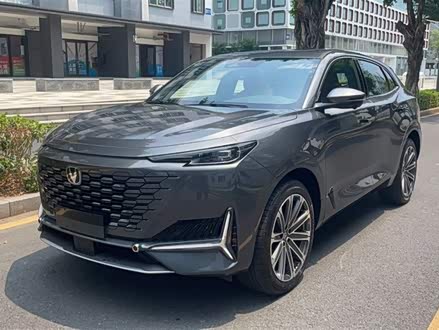 长安UNI-K 2023款 2.0T 两驱悦享型