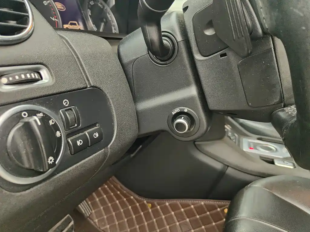 Land Rover Discovery 2016 3.0 SC V6 HSE