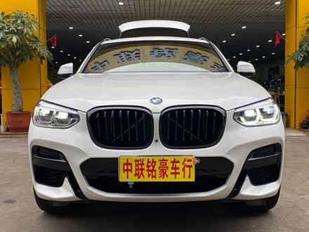 宝马X4 2021款 改款 xDrive 25i M运动曜夜套装
