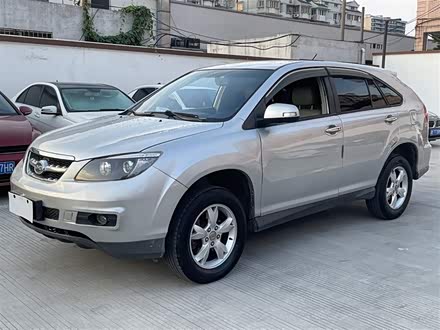 比亚迪S6 2013款 白金版 2.0L 手动豪华型