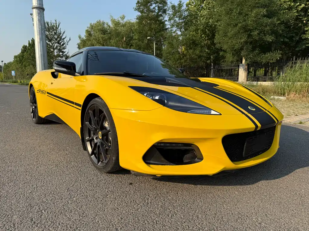 LOTUS SPORTS CAR EVORA