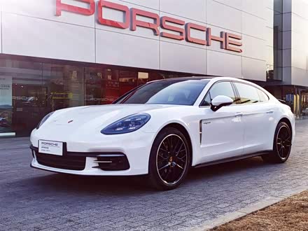 Panamera新能源 2017款 Panamera 4 E-Hybrid 行政加长版 2.9T