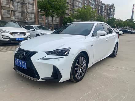 雷克萨斯IS 2017款 300 F SPORT版