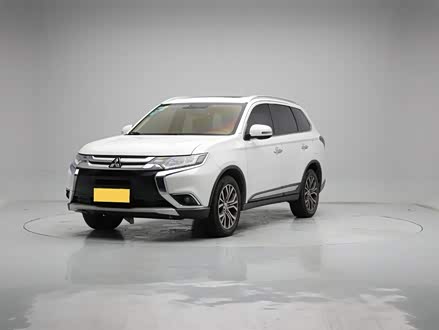 欧蓝德 2018款 2.4L 四驱精英版 5座