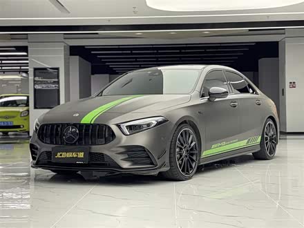 奔驰A级AMG 2022款 AMG A 35 L 4MATIC