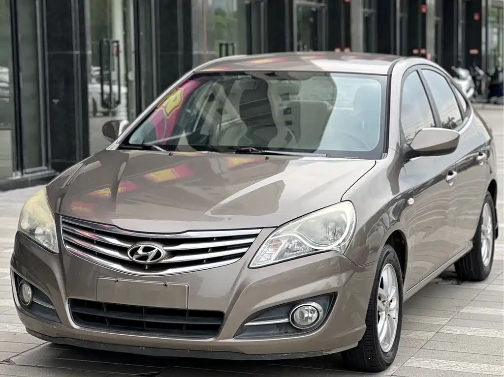 Hyundai Elantra 2013