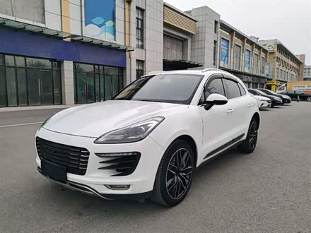 众泰SR9 2017款 2.0T 自动极致之路版