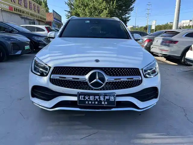 MERCEDES BENZ GLC
