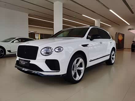添越 2022款 4.0T V8 S