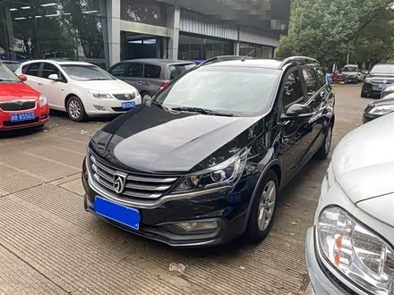 宝骏310W 2017款 1.5L 手动时尚型 国V