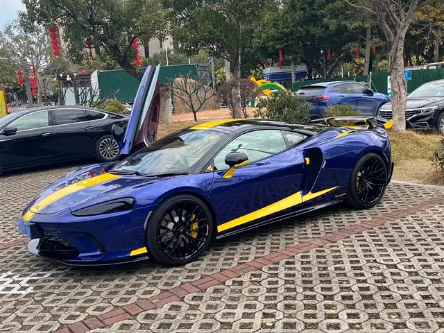 MCLAREN  GT 2022