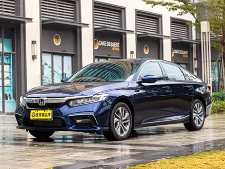 英仕派 2019款 260TURBO 精致版 国VI
