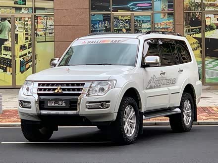 帕杰罗(进口)V97 2019款 3.8L 中东版