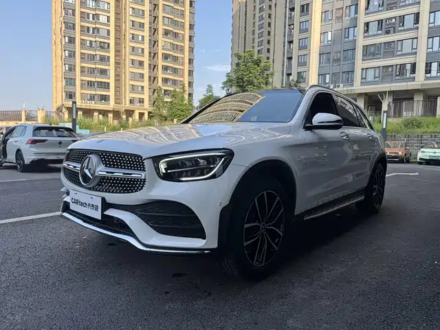 MERCEDES-BENZ  GLC