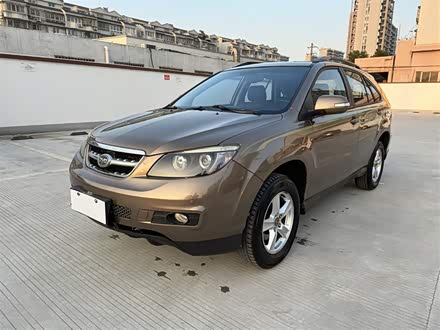 比亚迪S6 2014款 2.4L 自动尊贵型 5座