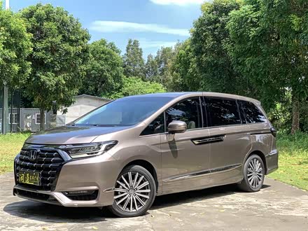 艾力绅 2022款 2.0L e:HEV 豪华版