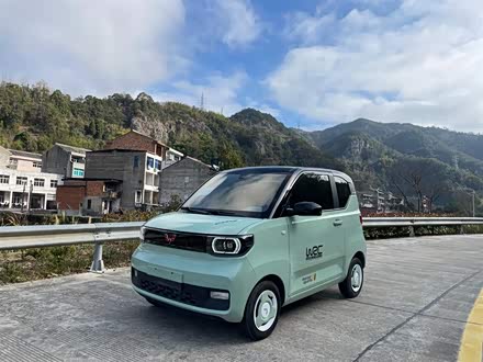 宏光MINIEV 2022款 马卡龙臻享款 磷酸铁锂