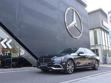 奔驰E级新能源 2022款 E 350 e L 插电式混合动力轿车