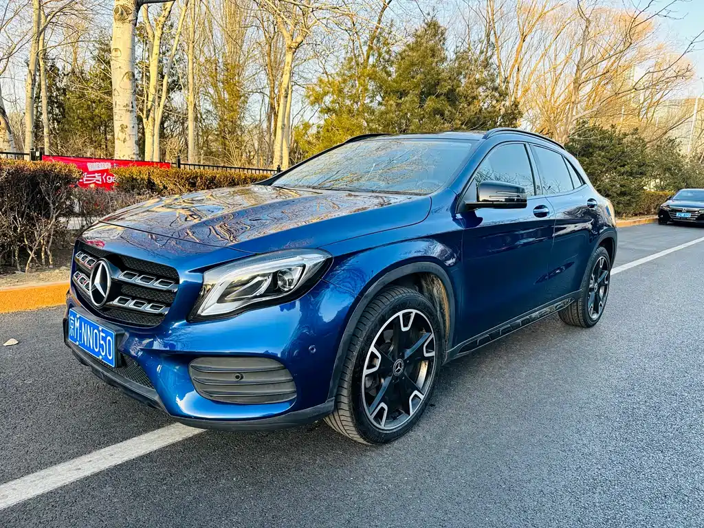 Купить Mercedes-Benz GLA