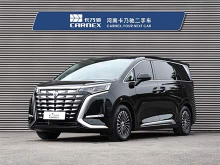 腾势D9 2022款 DM-i 970 四驱旗舰型