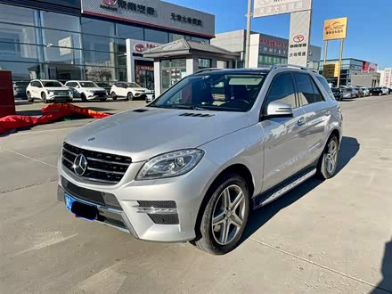 奔驰M级 2014款 ML 400 4MATIC动感型