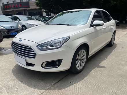 福睿斯 2015款 1.5L 自动时尚型