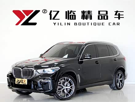 宝马X5 2022款 改款 xDrive 40Li M运动套装