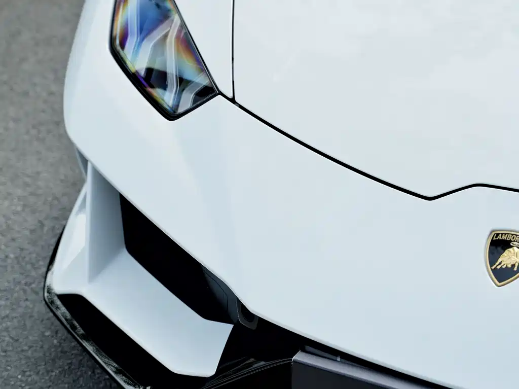 LAMBORGHINI HURACÁN