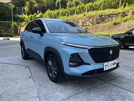 宝骏RS-3 2020款 1.5L CVT  24小时在线豪华型