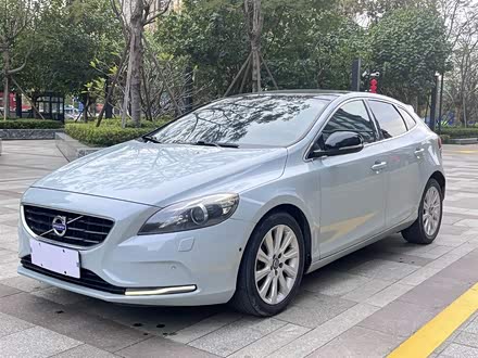 沃尔沃V40 2014款 2.0T 智雅版