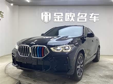 宝马X6 2022款 改款 xDrive40i M运动套装