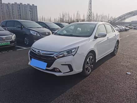 秦新能源 2014款 1.5T 酷黑骑士旗舰型