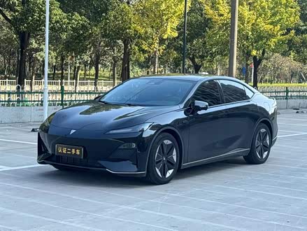 深蓝SL03 2022款 1.5L 1200增程版