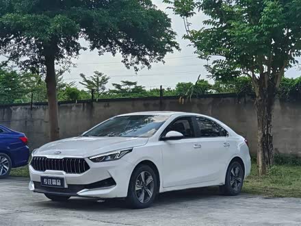 起亚K3 2019款 1.5L CVT智享互联版