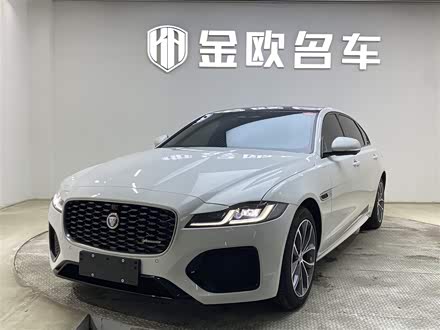 捷豹XFL 2022款 XFL 2.0T P250 两驱精英运动版