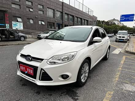福克斯 2012款 两厢 1.6L 自动风尚型