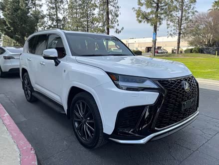 雷克萨斯LX 2022款 600 美规版