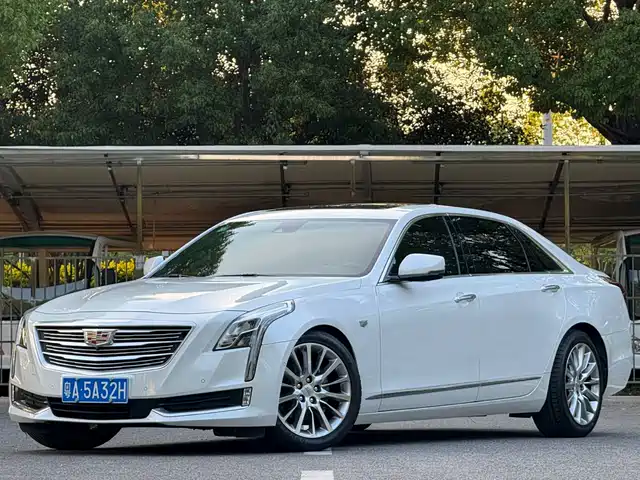 CADILLAC CT6 2019