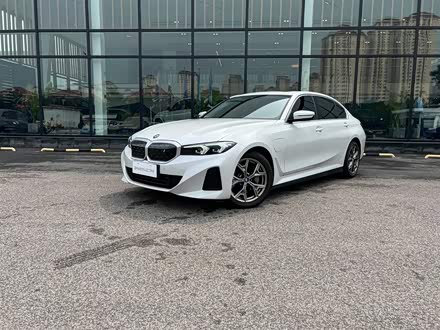 宝马i3 2022款 eDrive 35 L